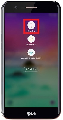 Comment éteindre le LG K10 (2017) ?