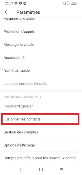 Fusionner les contacts en double