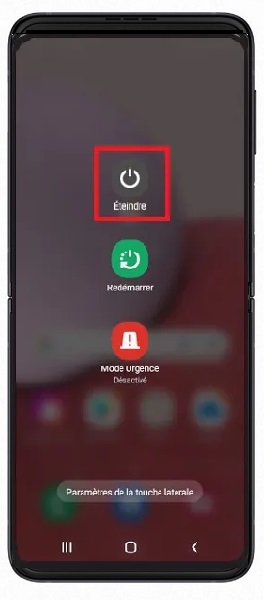 Comment éteindre le Samsung Z Flip 3 ?